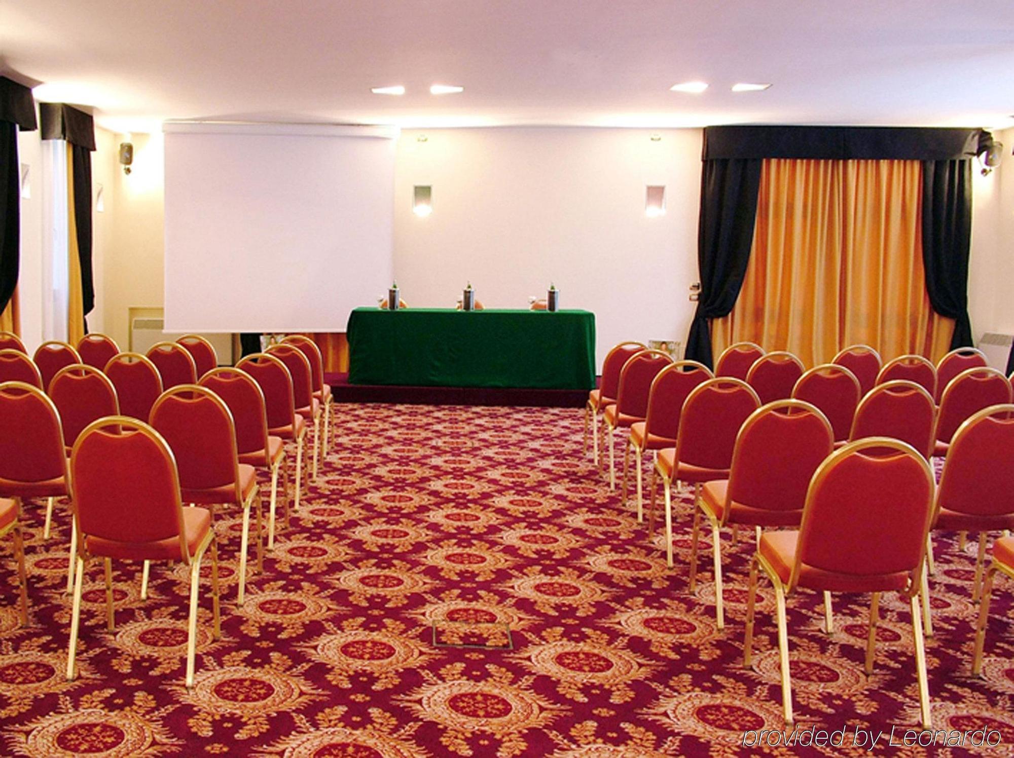 Grand Hotel Trieste & Victoria Abano Terme Faciliteter billede The conference room